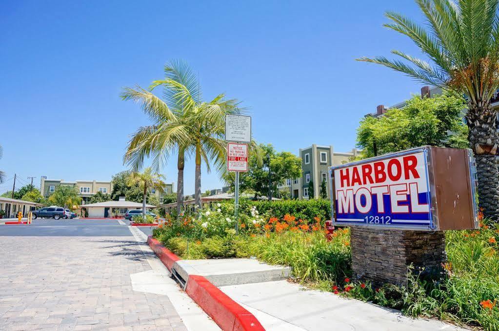 Motel Harbor 2*