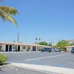 Harbor Motel 2*