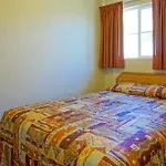 Harbor 2* Garden Grove