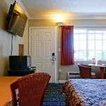 Harbor Motel