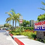 Motel Harbor 2*